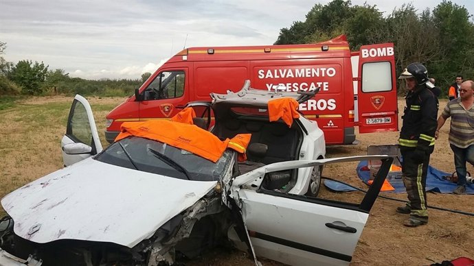 El accidente ha ocurrido en la A-122, entre Épila y Lumpiaque