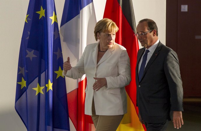 Francois Hollande y Angela Merkel
