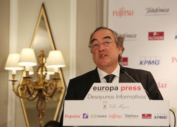 Juan Rosell en los Desayunos de Europa Press