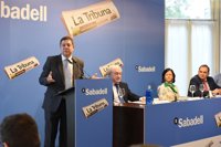 García-Page se muestra "optimista y esperanzado" con el 2017 tras "restablecer las coordenadas esenciales en C-LM"