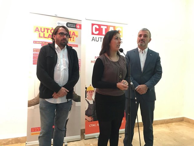 Camil Ros (UGT), Sandra Zapatero (CTAC) y Jaume Collboni