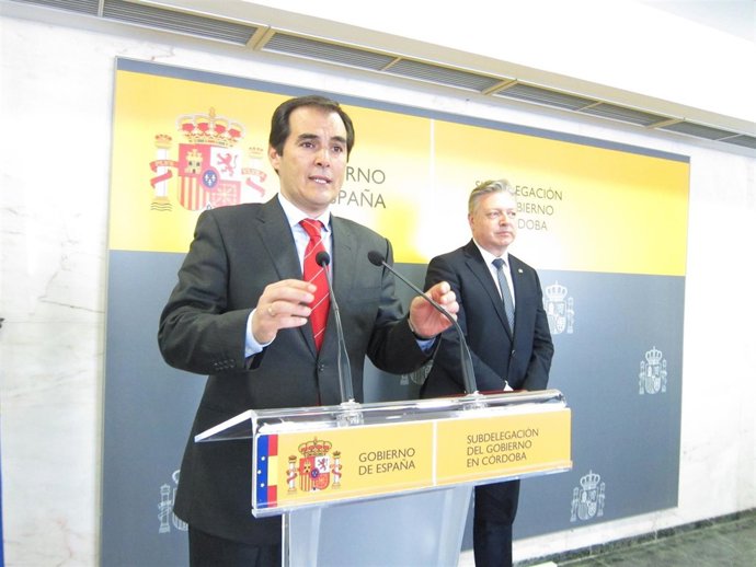Nieto, junto al subdelegado en Córdoba