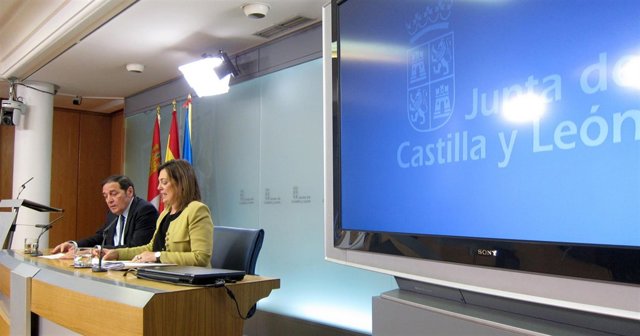 Sáez Aguado y Marcos en la rueda de prensa del Consejo de Gobierno