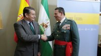 Sanz felicita a Laurentino Ceña por su ascenso a teniente general de la Guardia Civil y agradece su trabajo en Andalucía