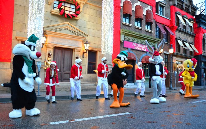 Parque Warner Madrid se viste de Navidad