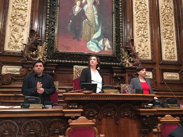 A.Colau, G.Pisarello y L.Ortiz