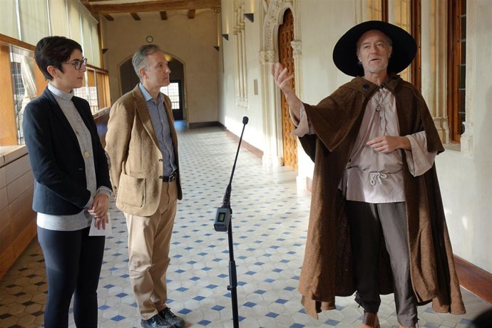 Violeta Barba y Fernando Sanmartín han explicado la nueva programación.