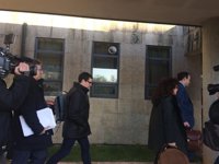 La Audiencia acuerda que se amplíe a homicidio la investigación por la Hepatitis C