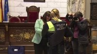 La Policía Local de Valencia estrena nuevos chalecos antibala adaptados a la anatomía femenina