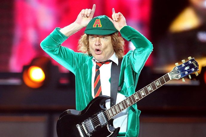 ANGUS YOUNG
