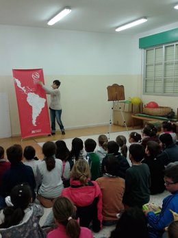 Escolares de Huelva participan en el programa 'Érase una vez América'