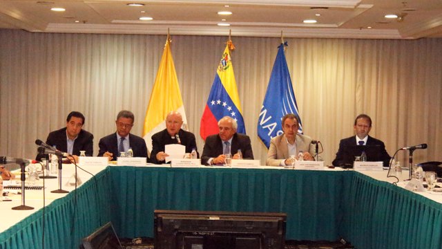 Reunión entre Gobierno de Venezuela y oposición