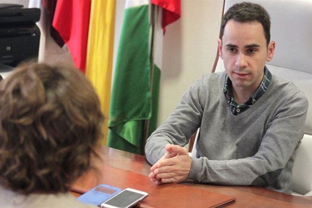 Alcalde de Cabanillas, José García Salinas