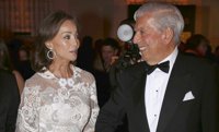 Isabel Preysler y Mario Vargas Llosa anuncian boda para este 2017
