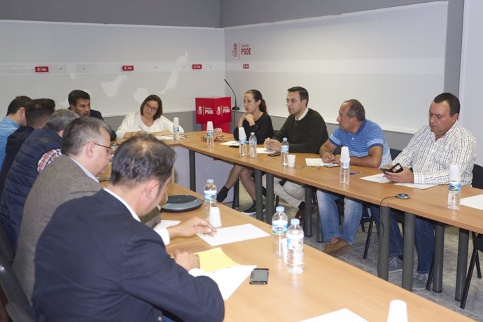 Reunión de la gestora del PSOE este lunes 