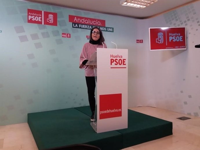 La diputada nacional por el PSOE de Huelva Josefa González Bayo.