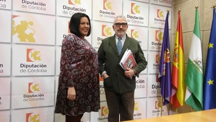 Amo durante la presentación del estudio