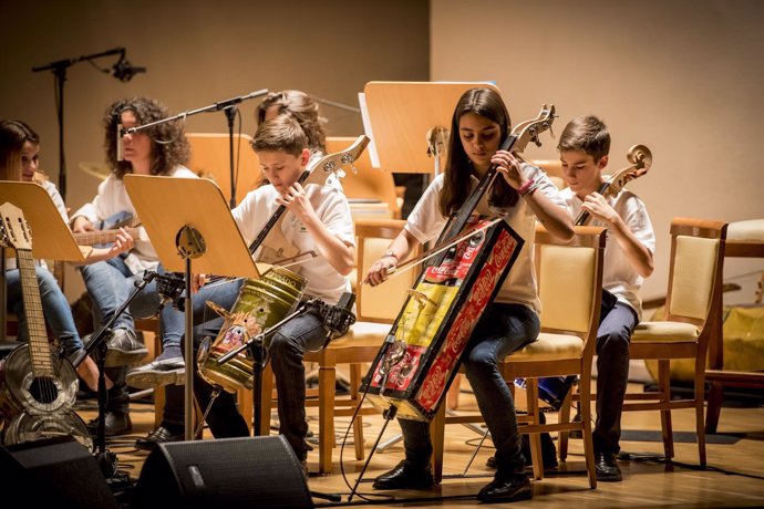 Actuación de la Orquesta de Cateura en el Auditorio Nacional en 2015