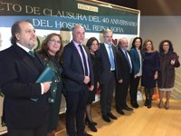 Alonso clausura el 40 aniversario del Hospital Reina Sofía