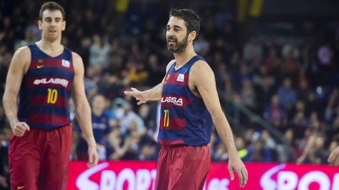 Navarro junto a Víctor Claver