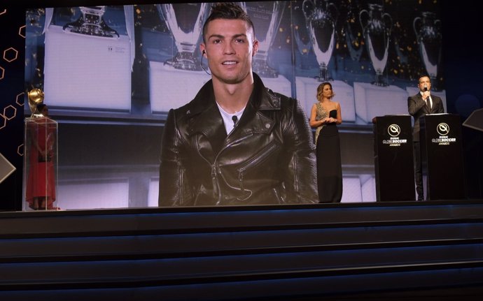 Cristiano habla por videoconferencia en los Globe Soccer Awards