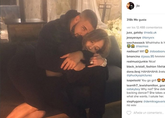 Jennifer Lopez y Drake por Instagram