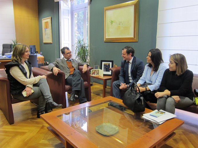 Imagen del encuentro celebrado en el Ayuntamiento