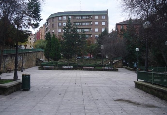 Uzturre plaza, Bilboko Matiko auzoan