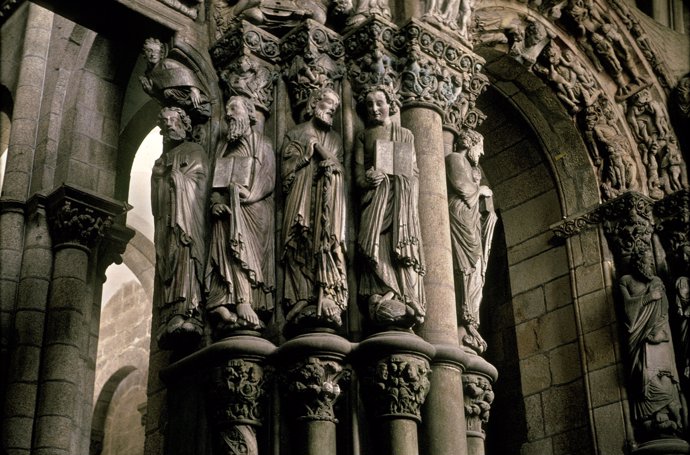 España. Santiago de Compostela. Catedral: pórtico románico de la Gloria, realiza