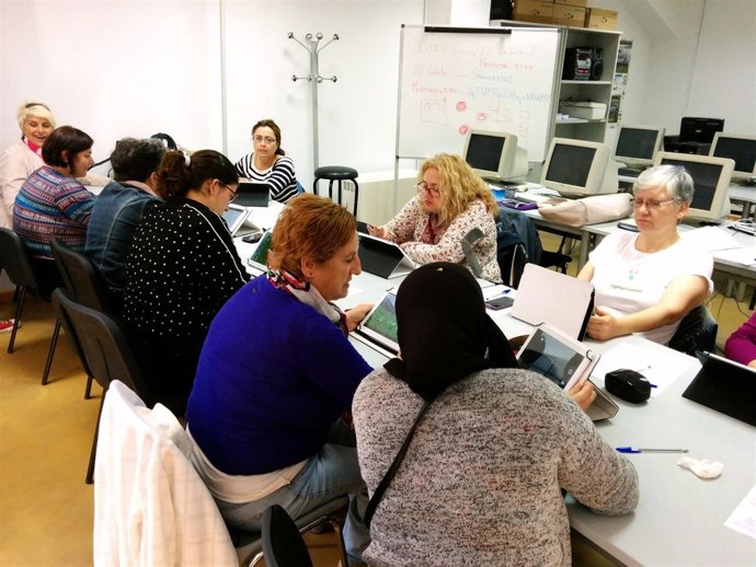 Programa Webquest de COCEMFE y Fundación Vodafone