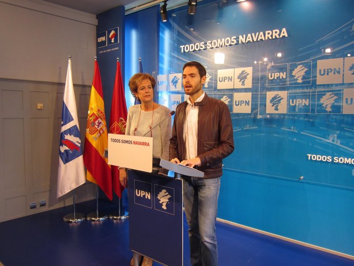 Sergio Sayas y Begoña Ganuza, parlamentarios de UPN.