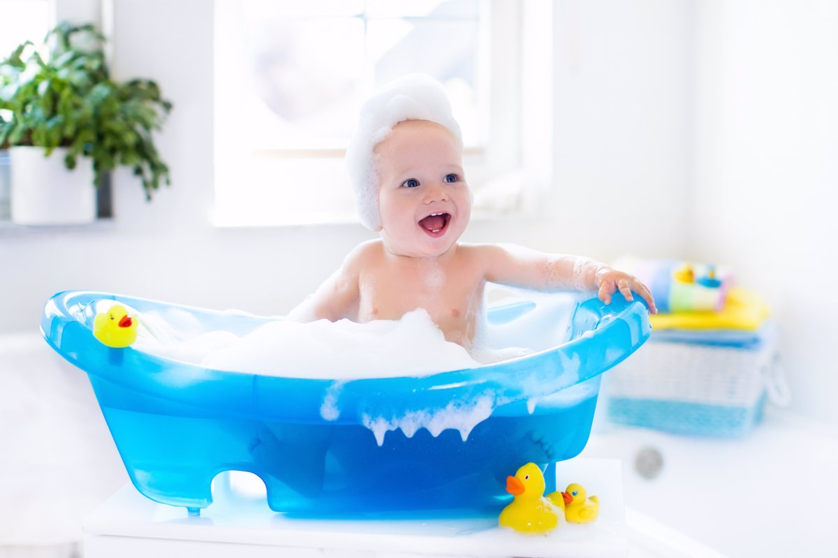 baño del bebé: consejos para bañar a tu