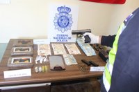 Veintitrés detenidos con cuatro kilos de cocaína preparados para su venta en Fin de Año