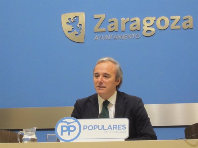 El portavoz del PP, Jorge Azcón