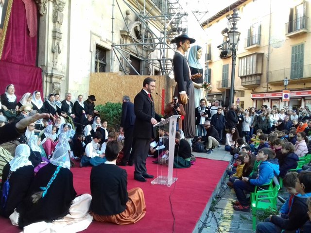 Hila durante su discurso