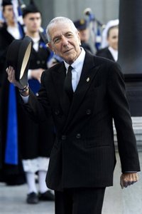 Las muertes de Umberto Eco, Leonard Cohen, David Bowie o Carrie Fisher marcan un 'año negro' para la cultura en 2016