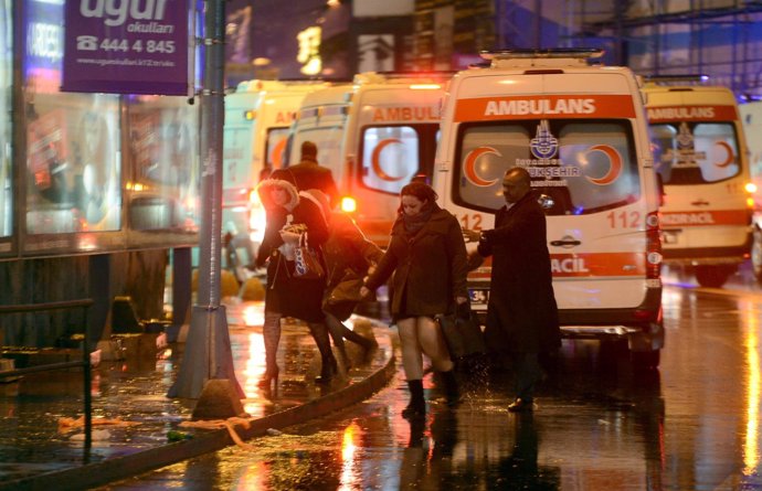 Atentado terrorista contra una discoteca en Estambul, Turquía