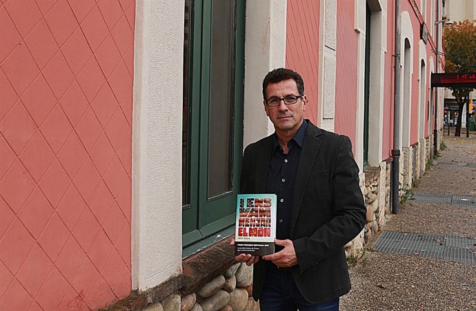 Xevi Sala, ganador del Premi Prudenci Bertrana 2016 de novela.