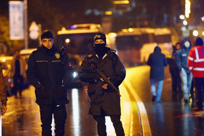 Atentado terrorista contra una discoteca en Estambul, Turquía