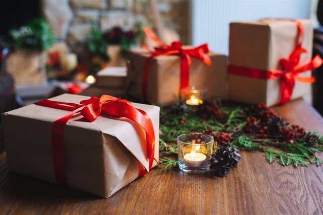 Regalos para enviar a la familia si está de viaje