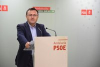 Heredia asegura que el PSOE "seguirá siendo útil" mientras otros están "en las protestas"