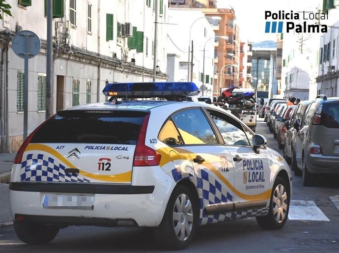 Coche de la Policía Local de Palma