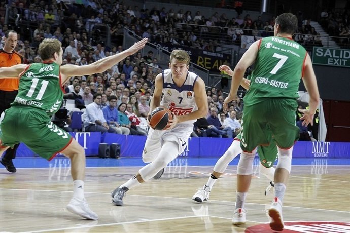Doncic en el Real Madrid - Baskonia