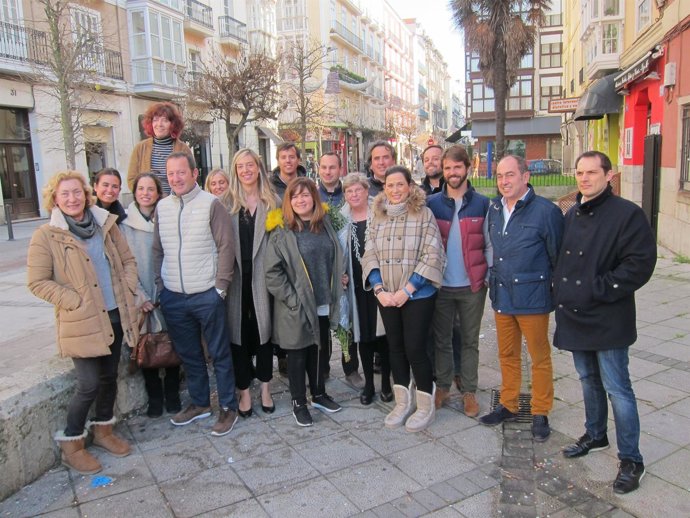 Comerciantes y hosteleros de Hernán Cortés, en Santander 