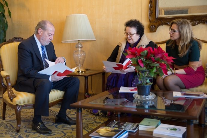 Villalobos y Amalia Gómez.