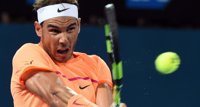Nadal completa un sólido debut ante Dolgopolov en Brisbane