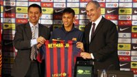 Bartomeu reconoció ante el juez un "pago anticipado" para "atar" a Neymar