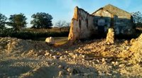 Los ecologistas de Alcalá denuncian la "demolición" del antiguo molino de aceite