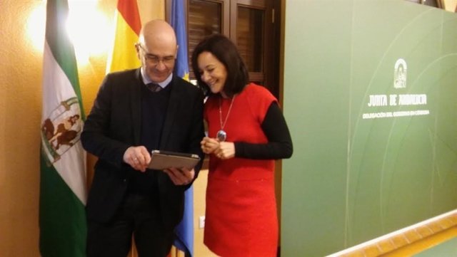 Carmona y Crespín valoran los datos del paro