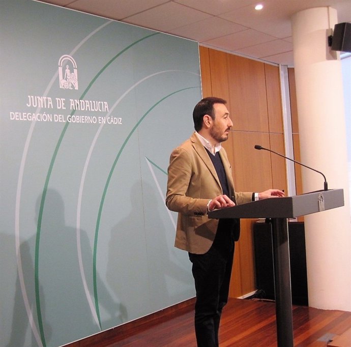 Fernando López Gil, delegado de la Junta en Cádiz